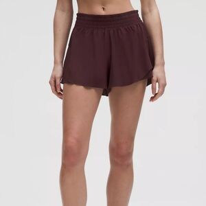 Lululemon Shake It Out High-Rise Running Short 2.5"